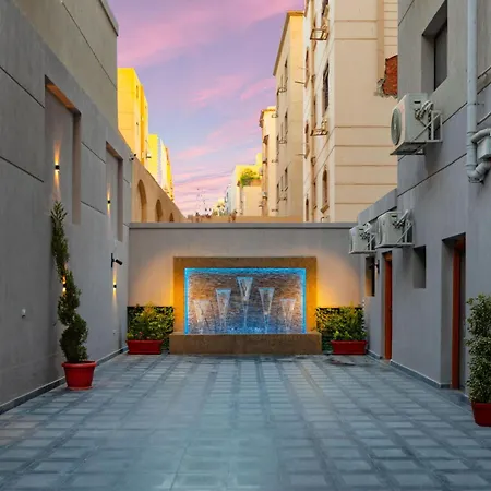 Homtel Residence Auc-2