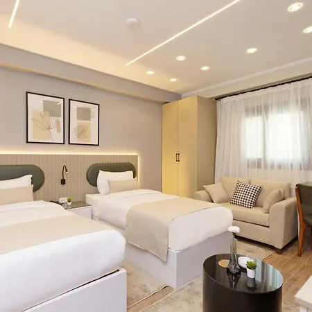 Homtel Residence Auc-2